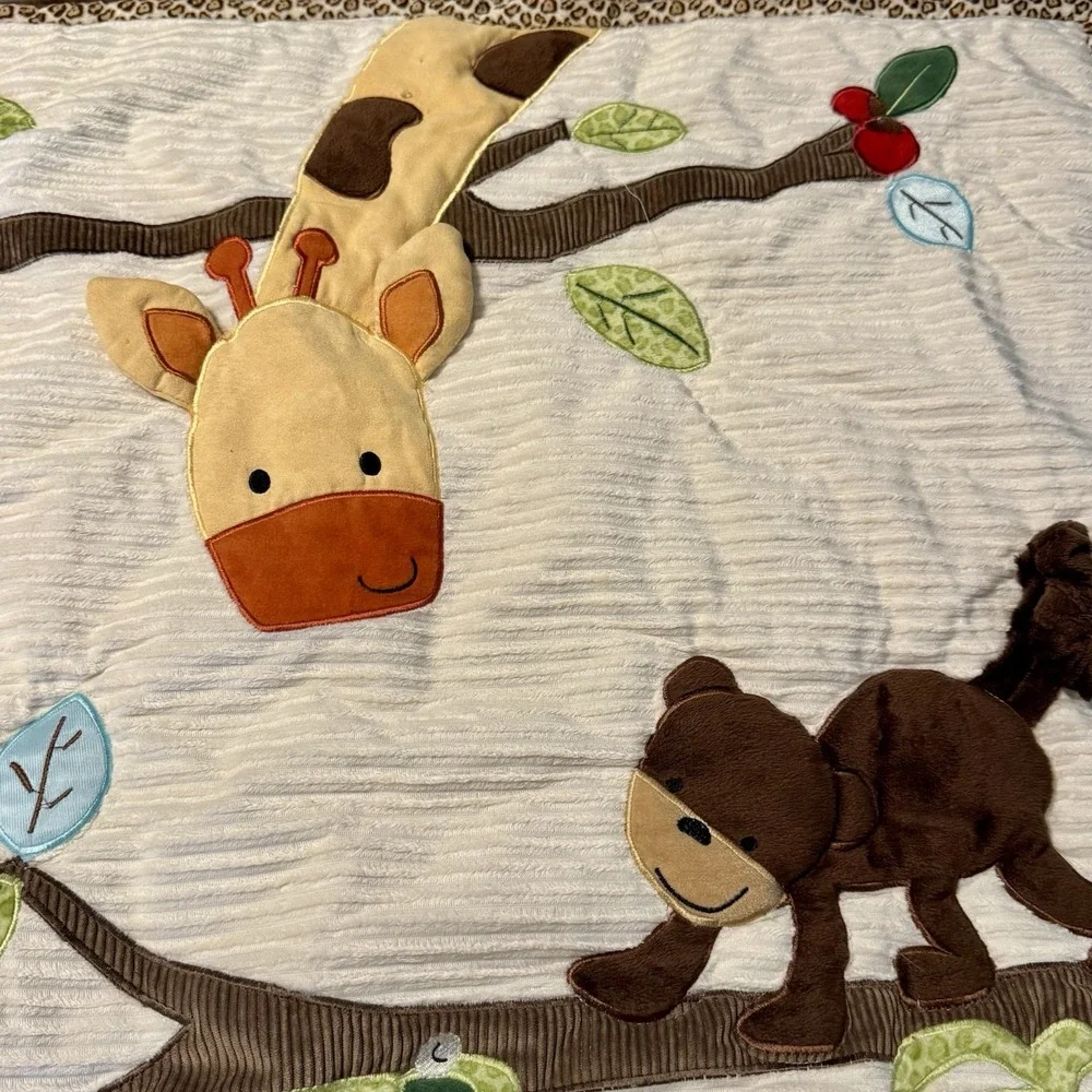 Lambs & Ivy Jungle Safari Friends Crib Quilt 45x35